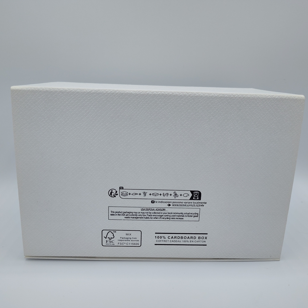 PRADA White Textured Rigid Gift Box • Magnetic Closure • 7.5x4.75x4.5 UNUSED - Picture 3 of 7